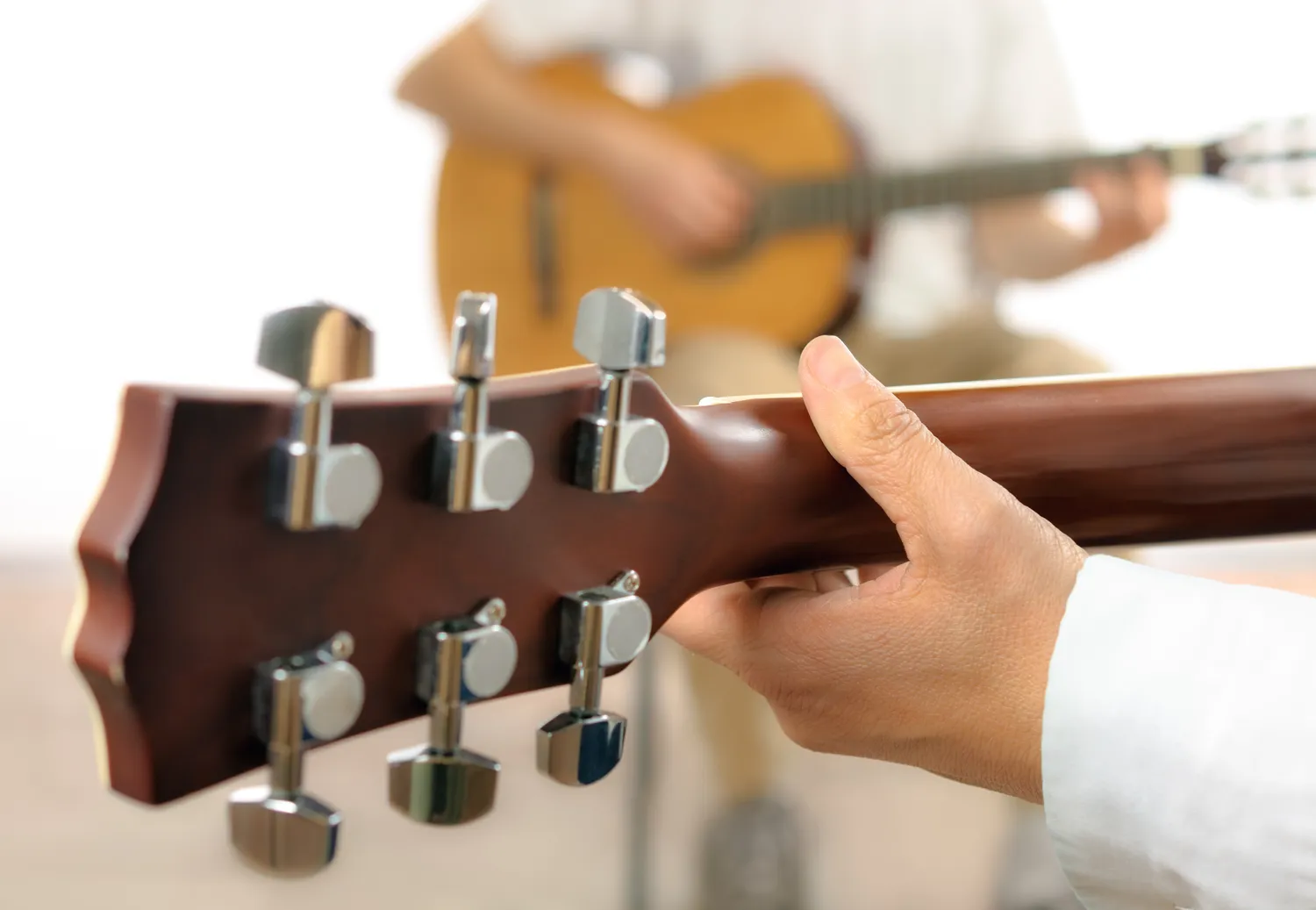 Lekcje gry na gitarze